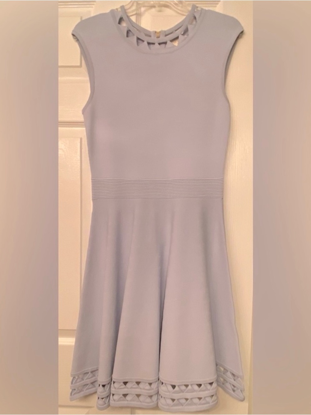 ✨Ted Baker “Kathryn” Cutout Knit Skater Dress✨